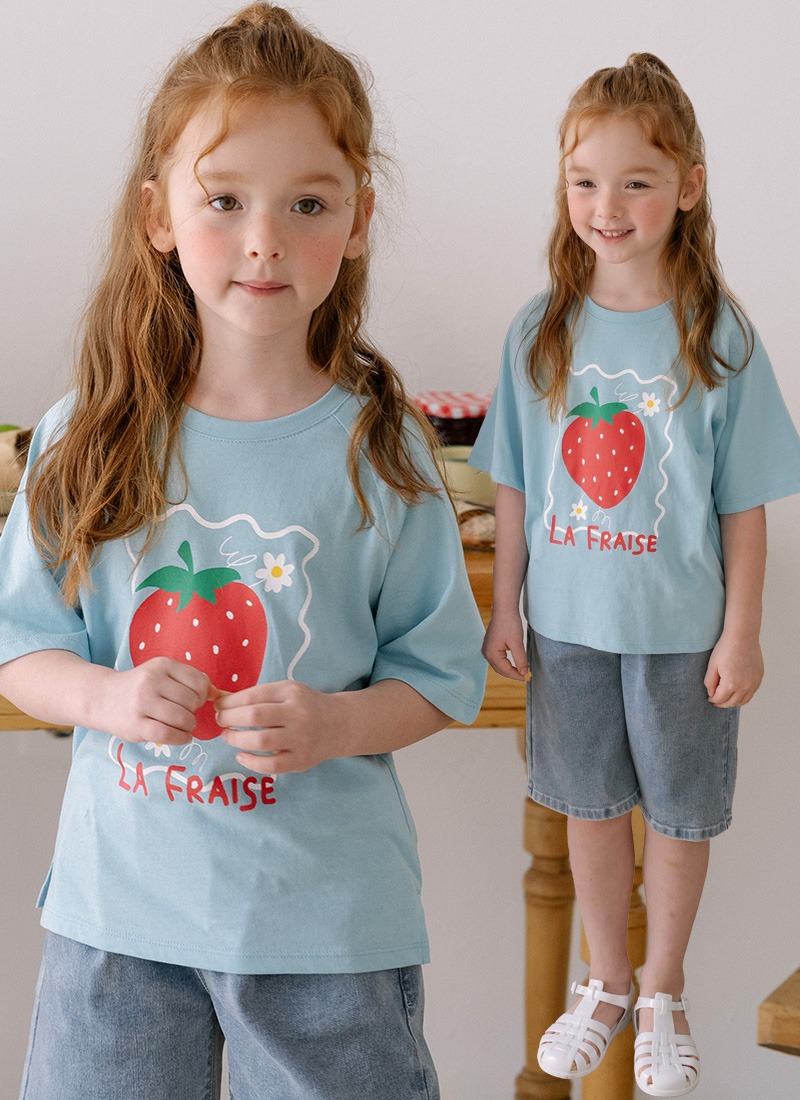 딸기 라그랑 티셔츠